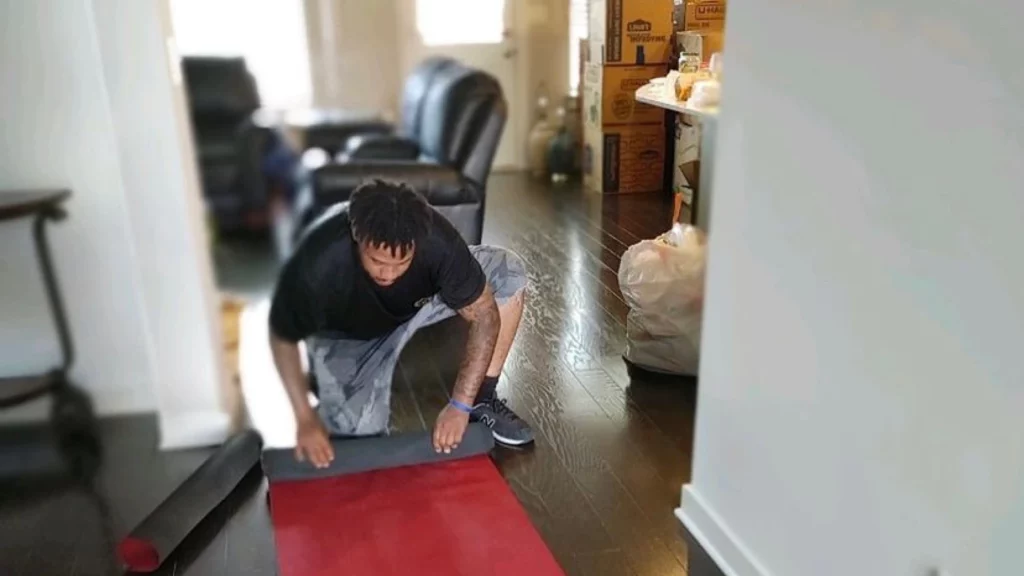 mover folding a carpet murfreesboro tn